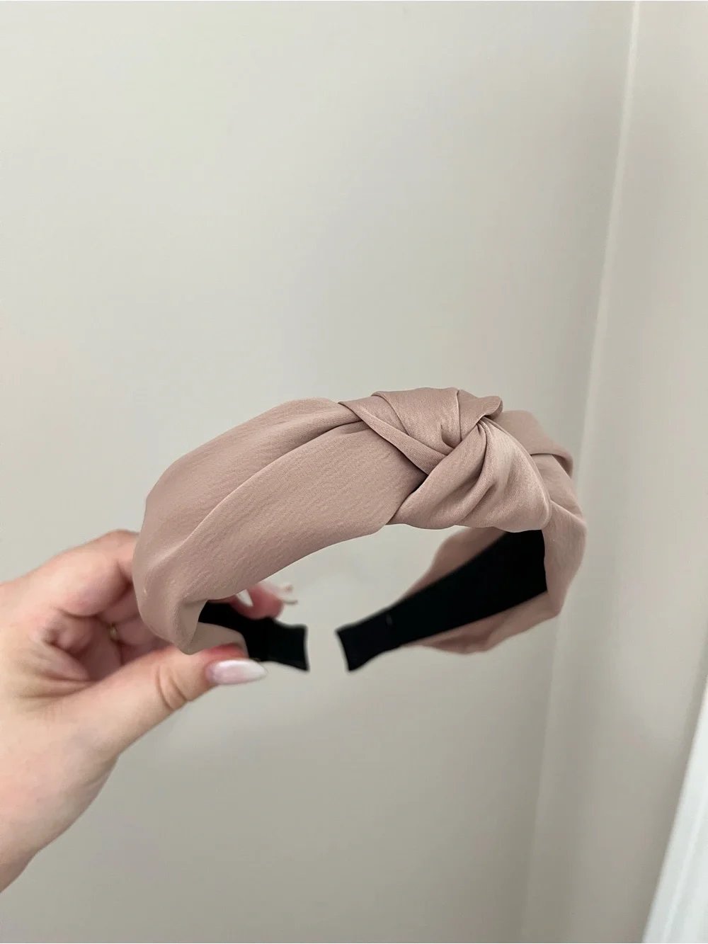 Unbranded Hair Accessories - 2 Headbands 1 Hair Tie
